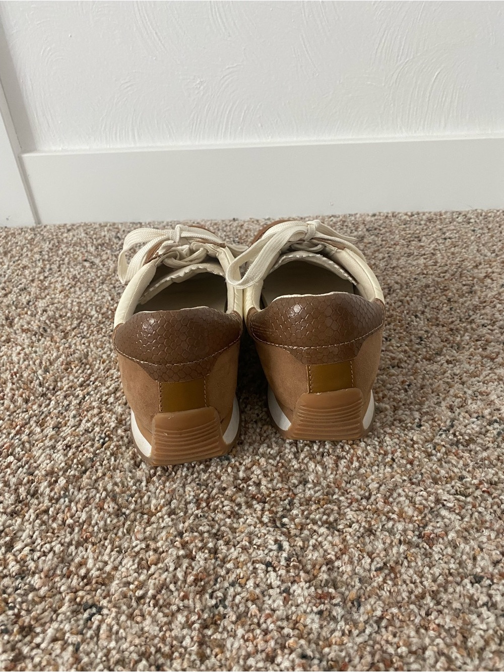 Dolce Vita Cream and Brown Retro Runner Sneakers - Picture 4 of 5